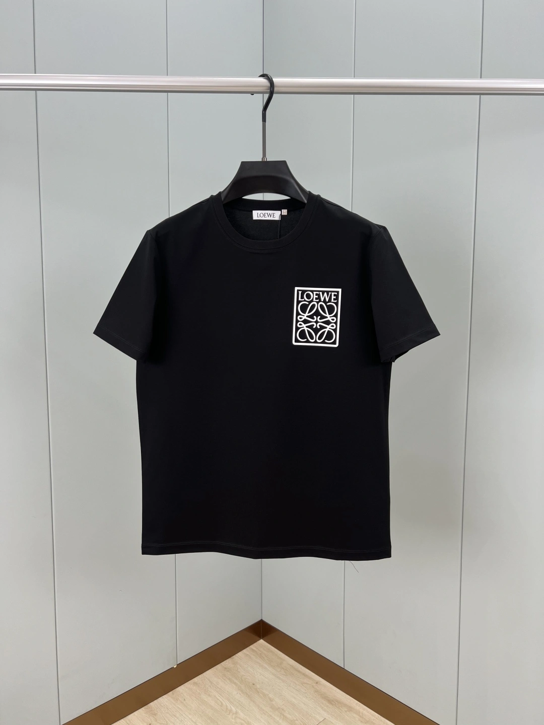 &wg.luxury- 8o5w5 Anagram logo 2Colour item:E-F409D0532-2
